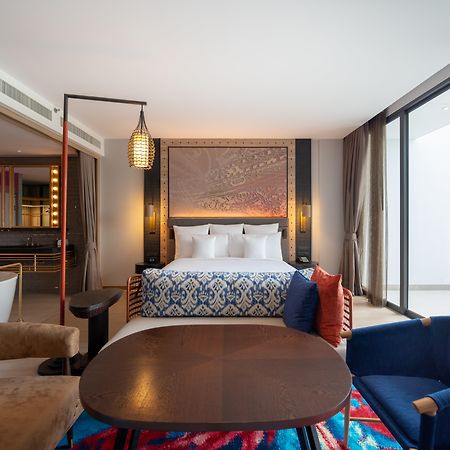 Hotel Indigo Phuket Patong By Ihg Luaran gambar A suite at the hotel