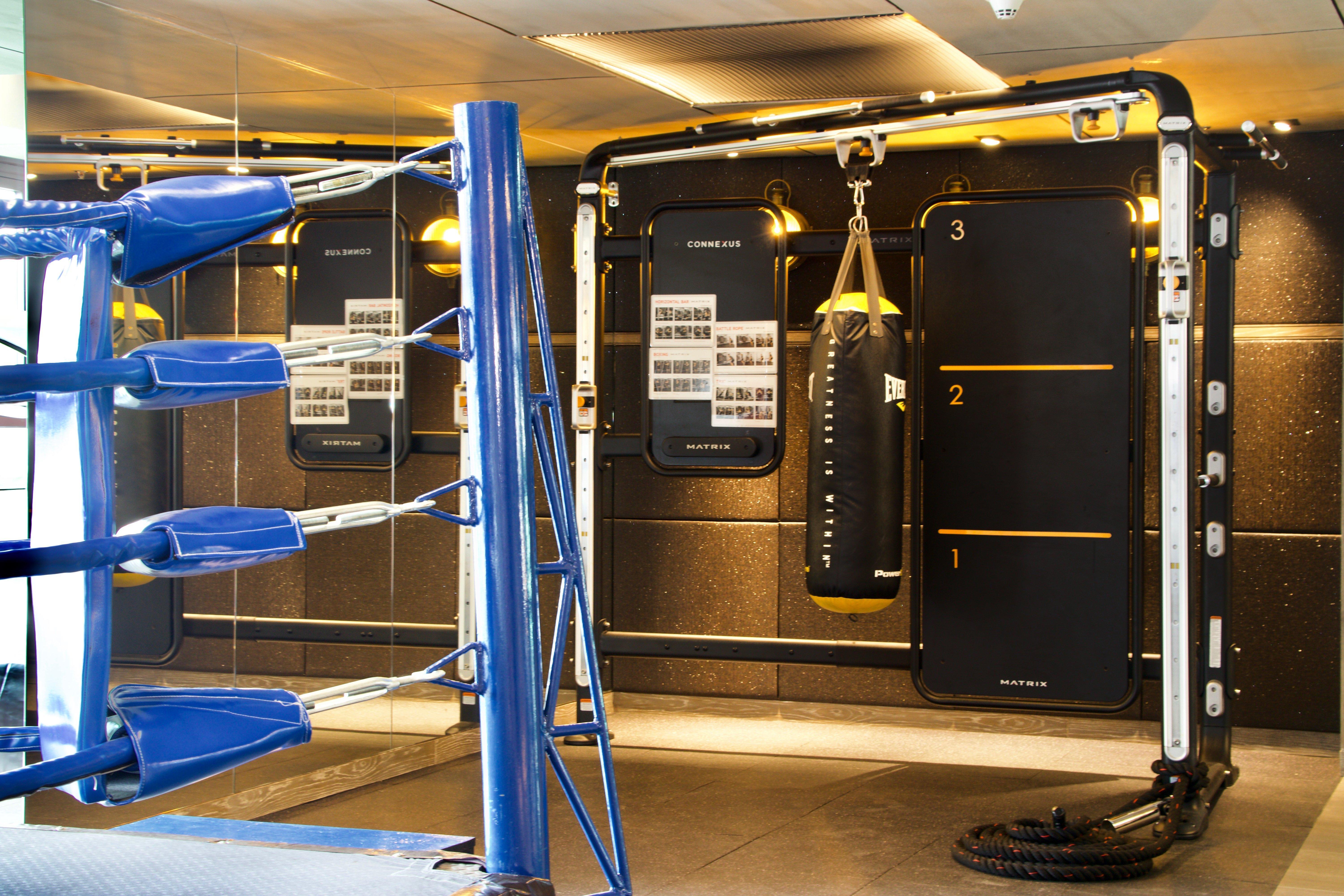 Hotel Indigo Phuket Patong By Ihg Luaran gambar A functional trainer