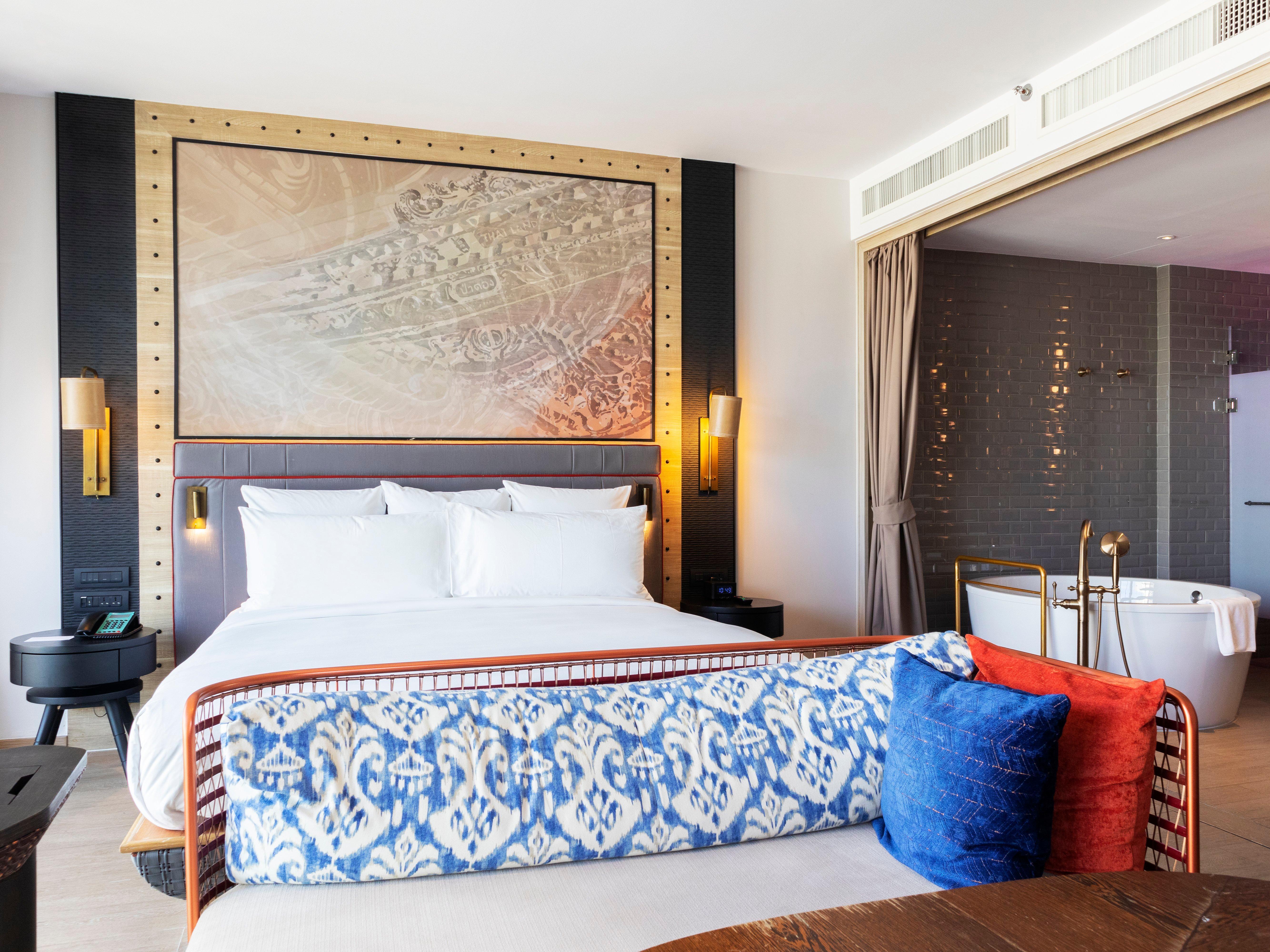 Hotel Indigo Phuket Patong By Ihg Luaran gambar A bedroom at the hotel